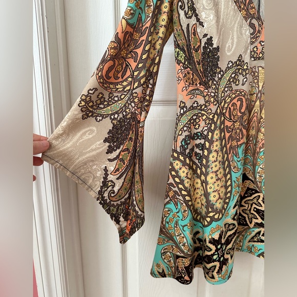 Boston Proper Boho Lightweight V Neck Flowy Printed Blouse 3/4 Sleeve XS - Picture 3 of 5